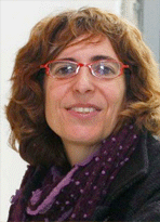 Dña. María Naredo