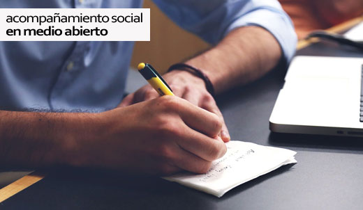 Gestión de ayudas económicas y acompañamiento social en medio abierto para personas en situación de inadaptación social